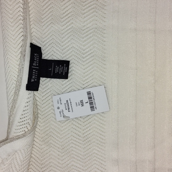 White House black market off white half sleeve, textured tunic length size Large - Picture 3 of 6